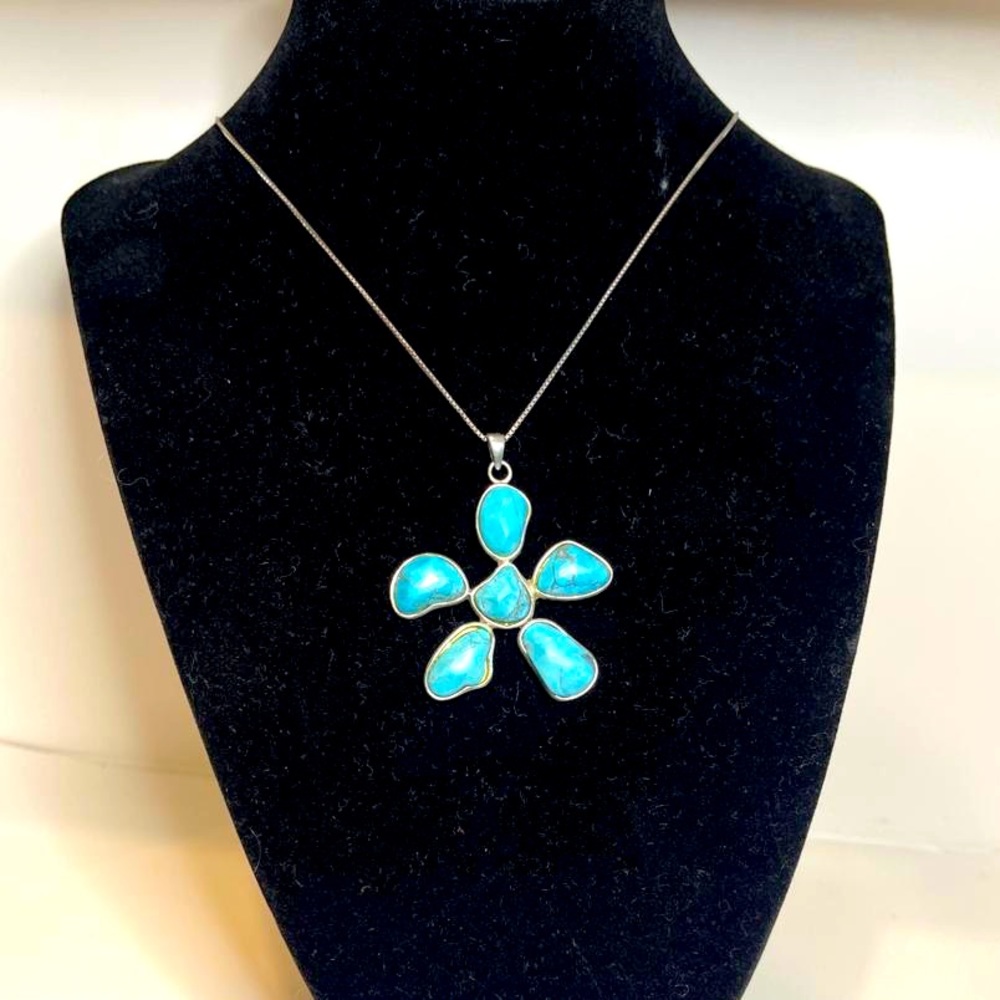 Silver and Turquoise Flower Necklace